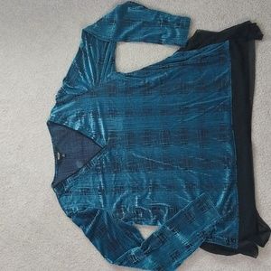 Vera Wang women's long sleeve velvet design, stretchy material top